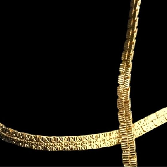 FLAT NUGGET 750 GOLD CHAIN 18” LENGTH - Picture 5 of 10